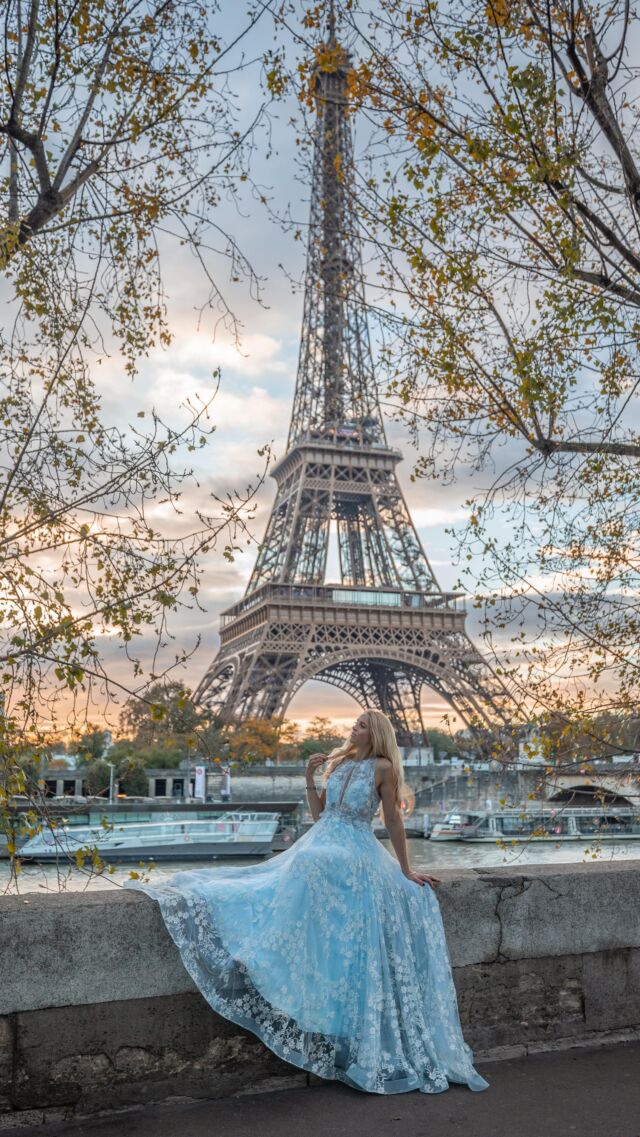 Eiffel Tower and Seine River Private Photo Shoot in Paris 2024